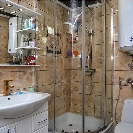 Vip-Apartments Angel Palas Чернівці Екстер'єр фото