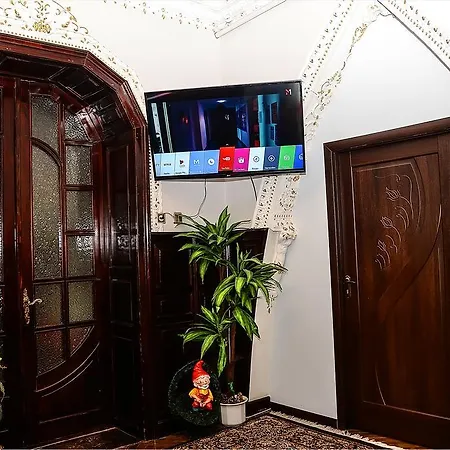 Vip-Apartments Angel Palas Чернівці Екстер'єр фото