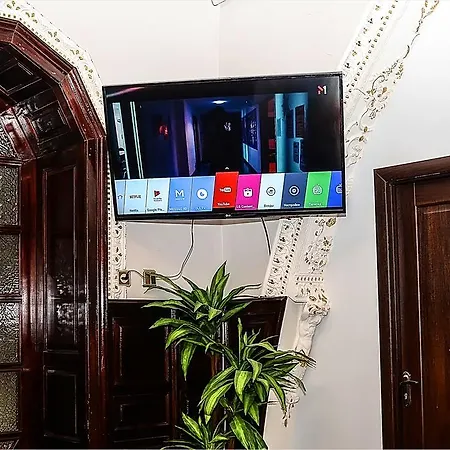 Vip-Apartments Angel Palas Чернівці Екстер'єр фото